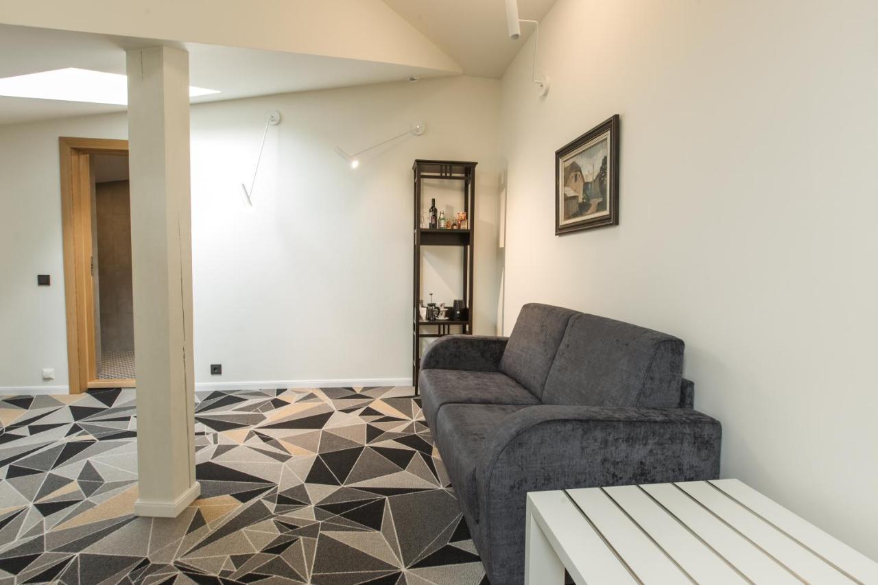 Art Hotel Roma Liepāja Esterno foto