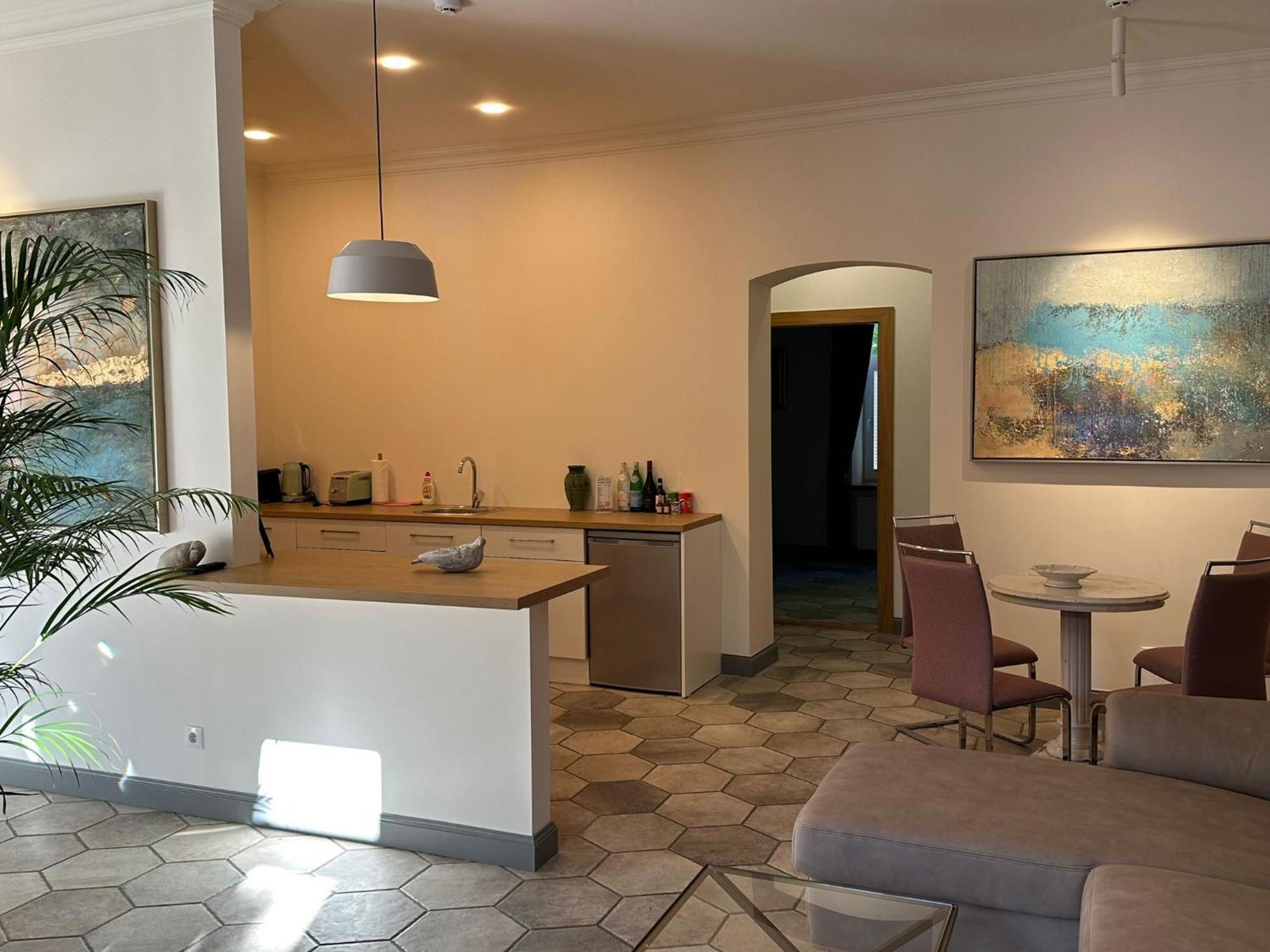 Art Hotel Roma Liepāja Esterno foto